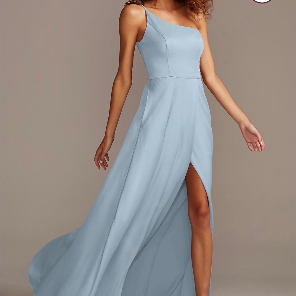 One shoulder dusty blue bridesmaid dress.